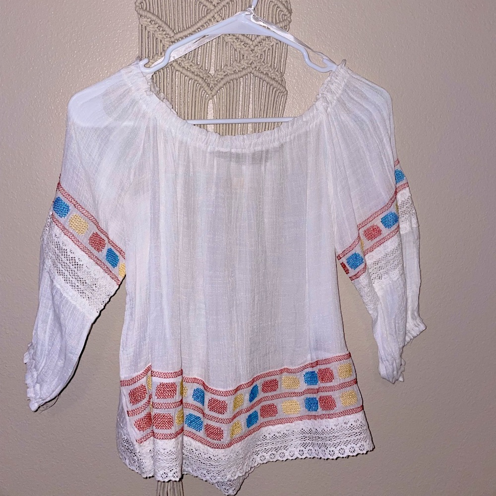 Boho hippie white top